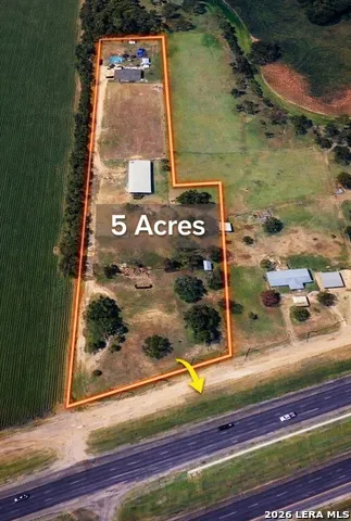 3150 Highway 90 E Castroville, TX 78009